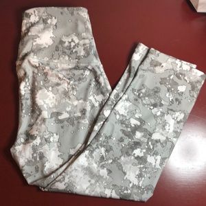 Old Navy Capri Leggings